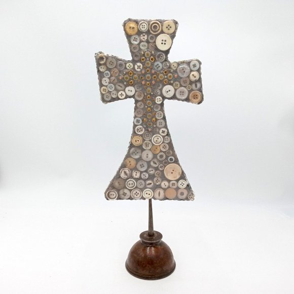 Button Sculpture Folk Art OOAK Memory Jug Style Forget Me Not Assemblage Found - Picture 15 of 16